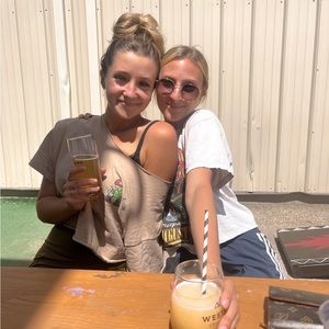 Meet your Posher, Tiffany